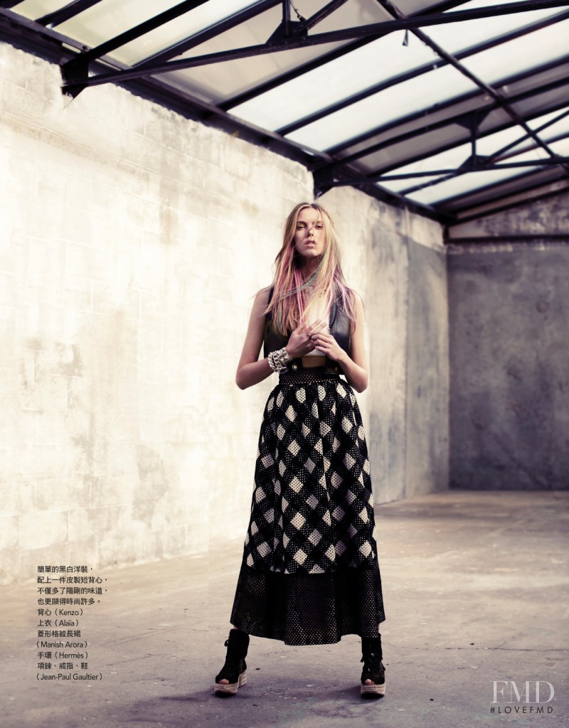 Josefien Rodermans featured in A Cool Girl, January 2012