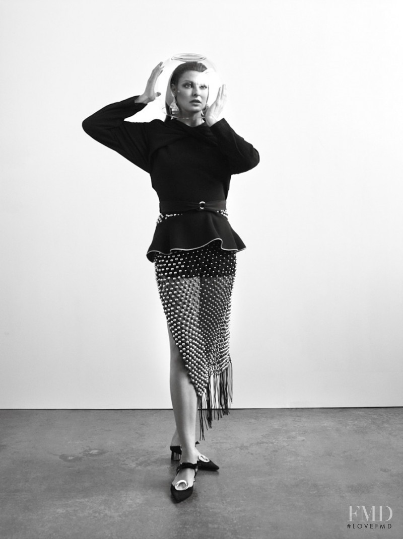 Linda Evangelista featured in Linda Evangelista, February 2016