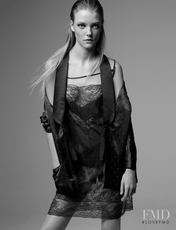 Roos Abels featured in La Délicatesse, March 2016