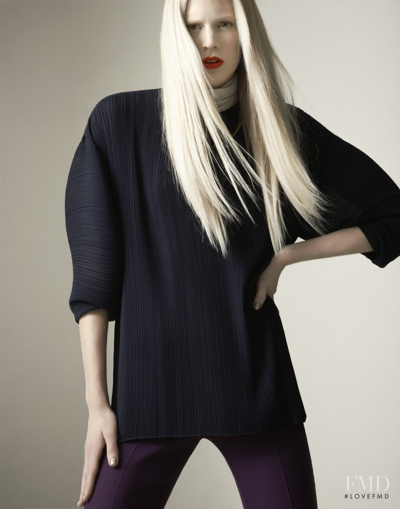 Quinta Witzel featured in The Misshapes, December 2011