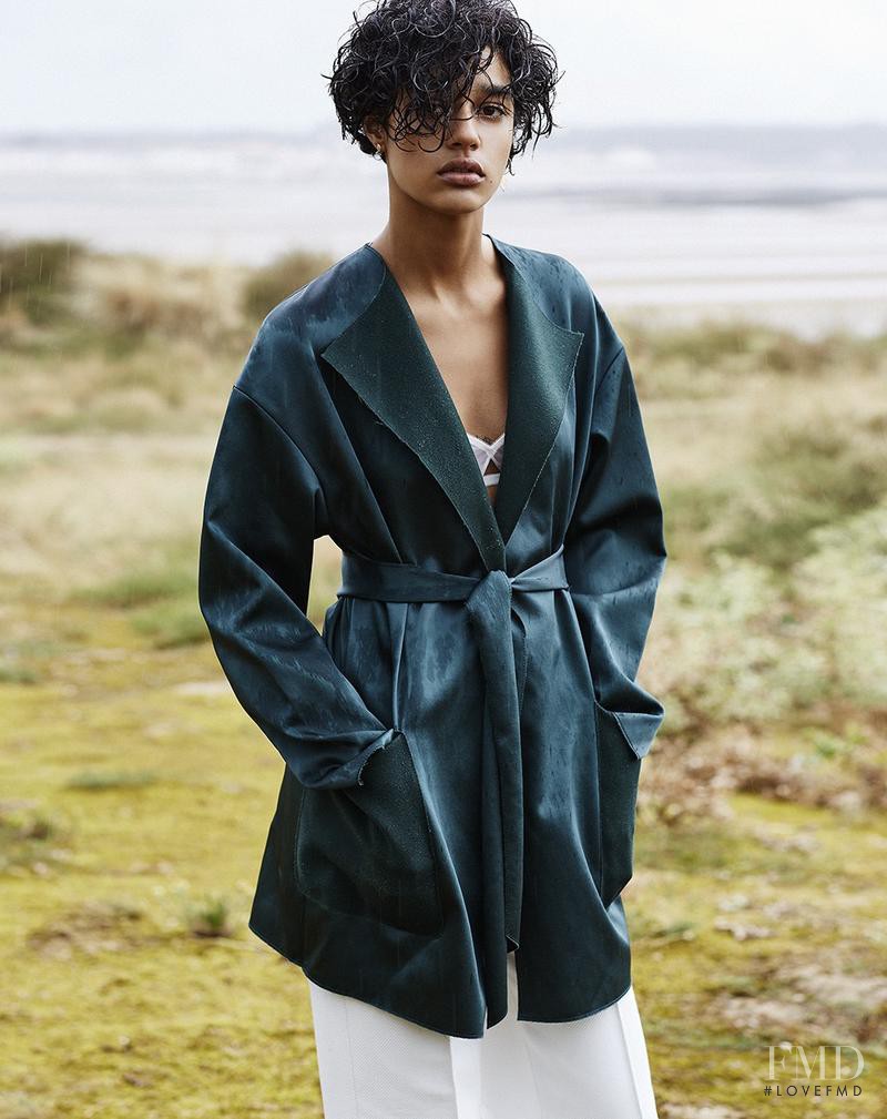 Damaris Goddrie featured in Damaris, September 2015