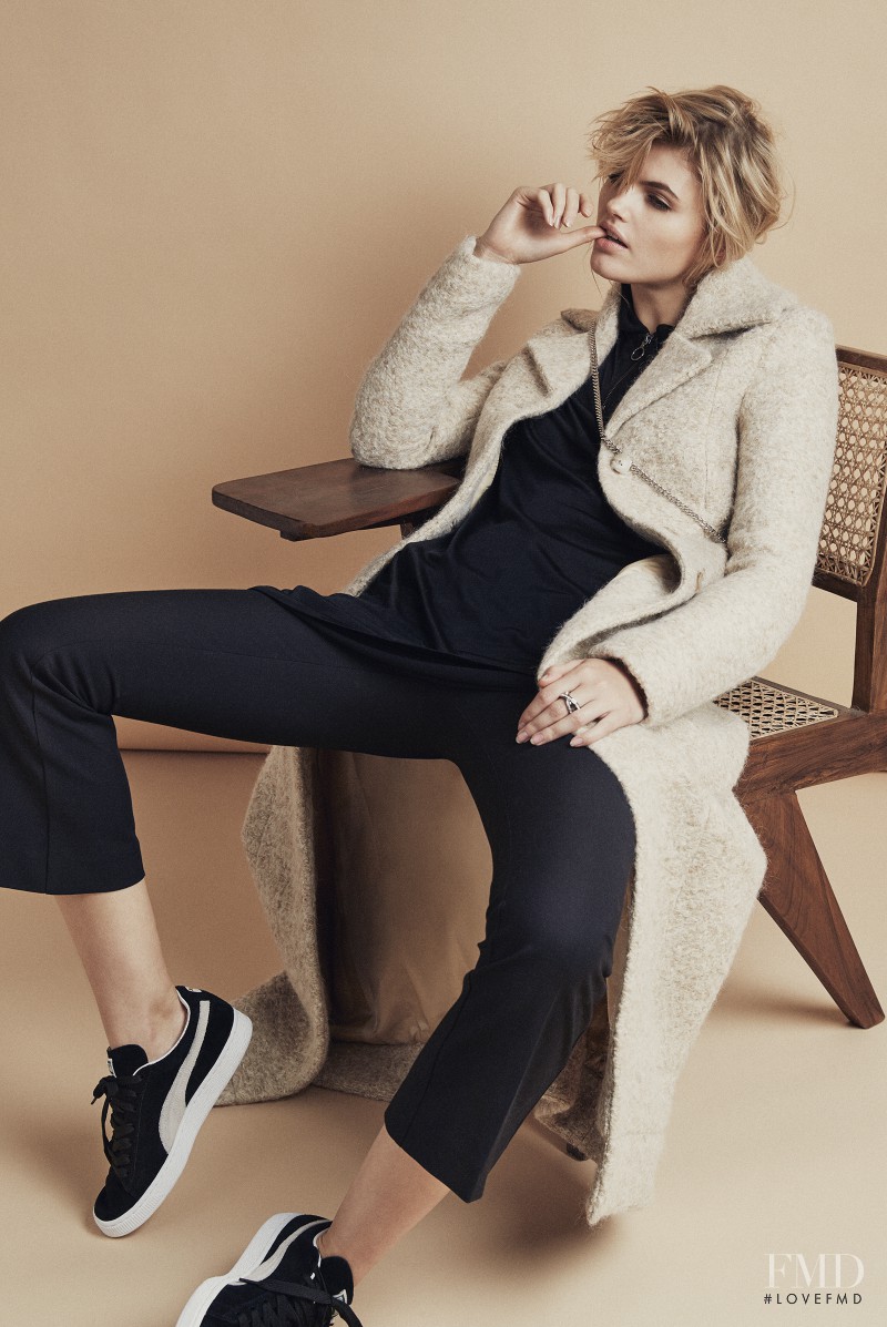 Louise Mikkelsen featured in Kolsvart Och Beige, October 2015