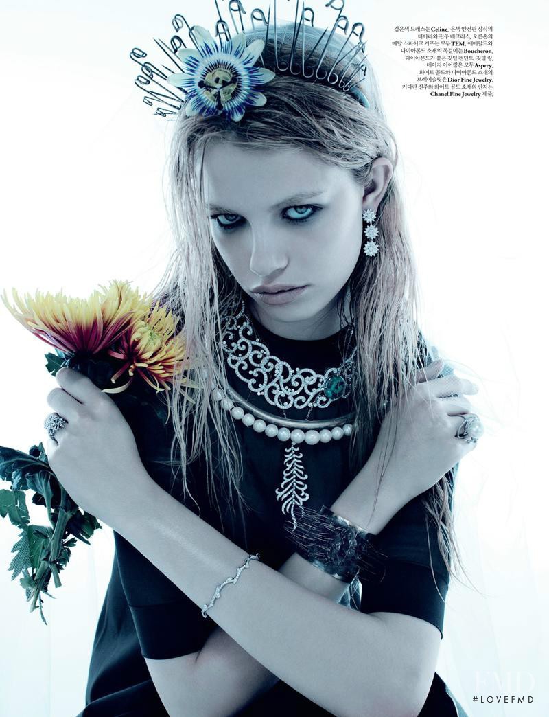 Hailey Clauson featured in Bon Voyage!, December 2011