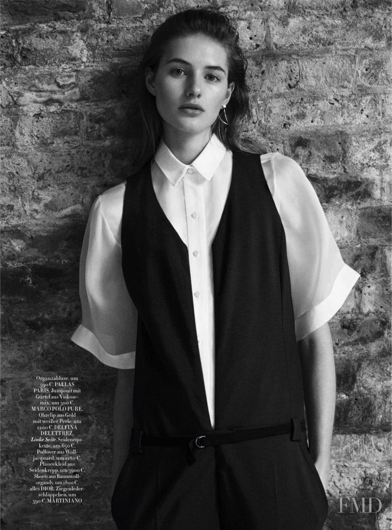 Sanne Vloet featured in Point Of View, June 2016