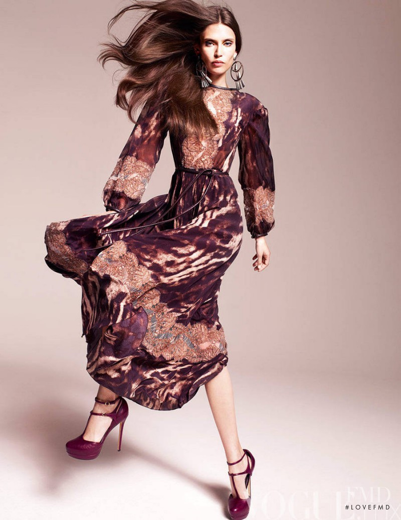 Bianca Balti featured in Amor Por El Color, January 2012