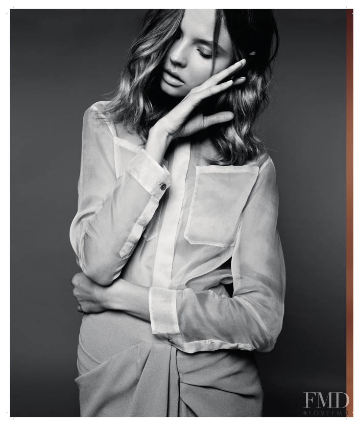 Magdalena Frackowiak featured in Prosta Historia, April 2014