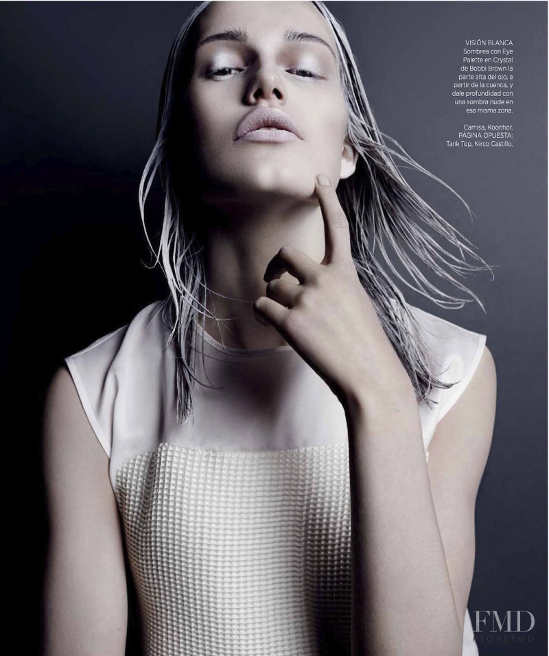 Karolina Waz featured in Resplandor, January 2014