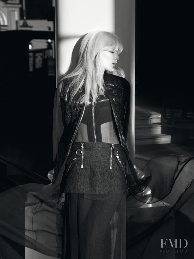 Ollie Henderson featured in 80\'s by Givenchy, March 2011