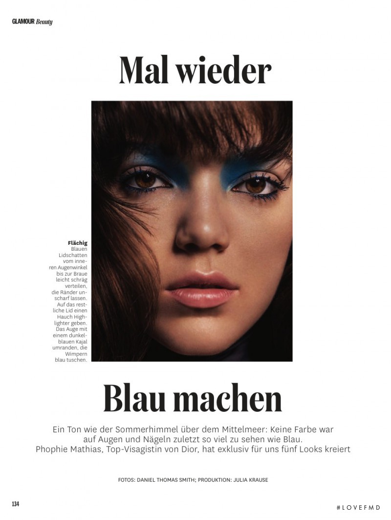 Jenna Earle featured in Mal Wieder Blau Machen, June 2016