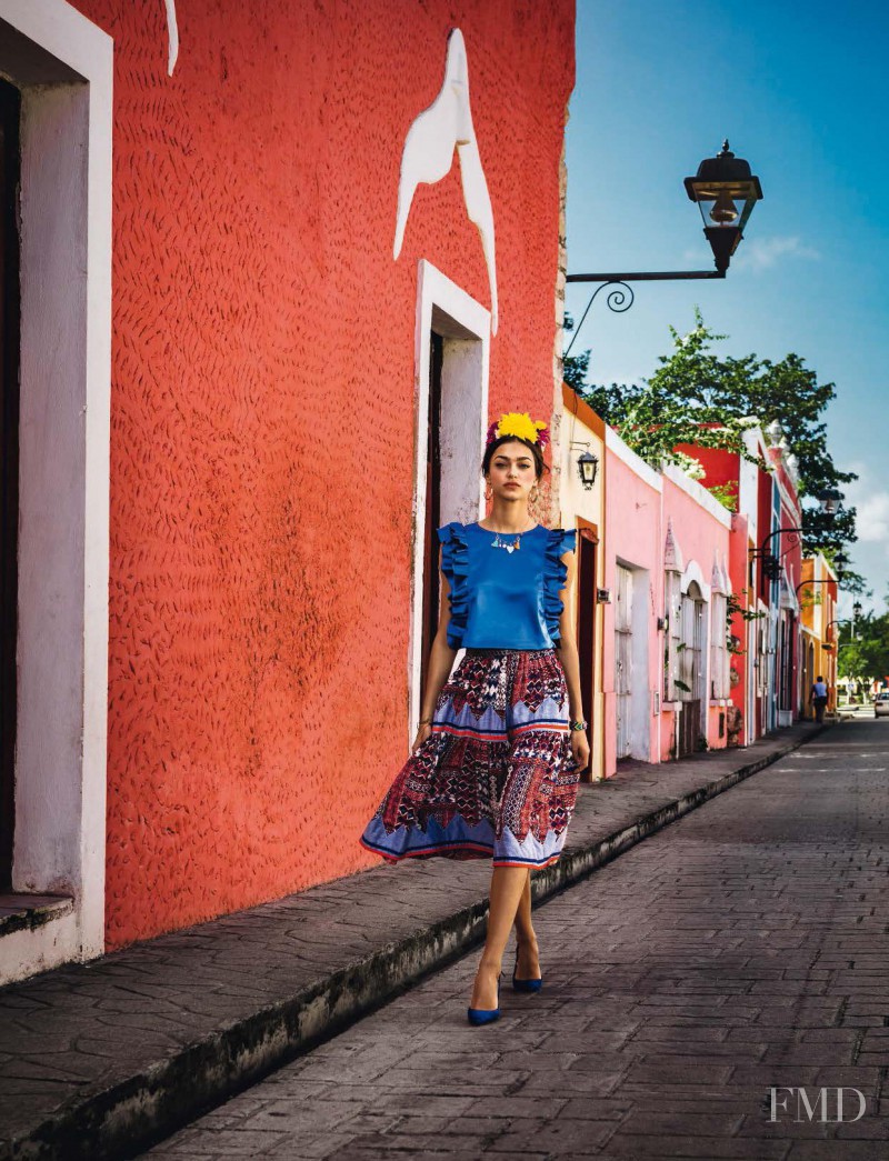 Zhenya Katava featured in Messico Folk, June 2016