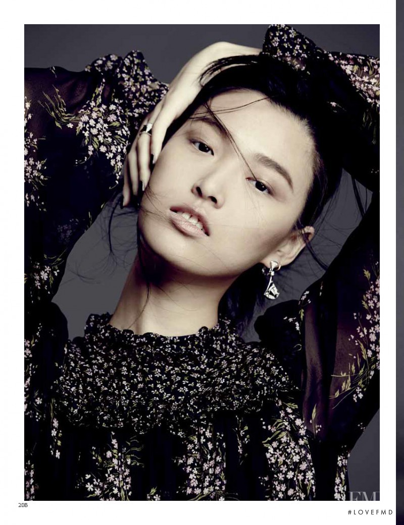 Tian Yi featured in Tian Yi, January 2015