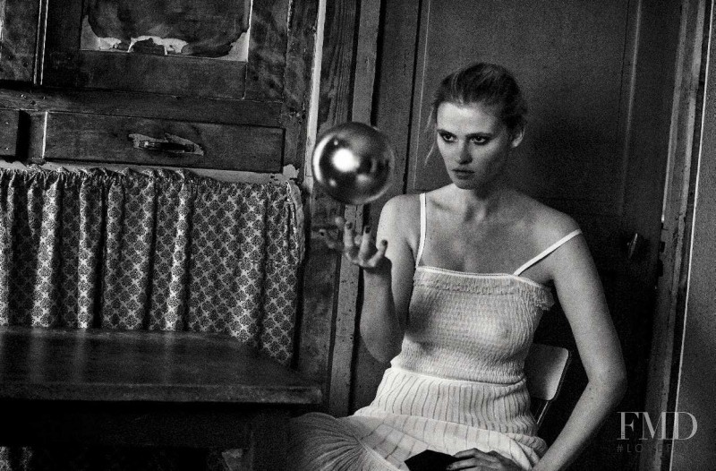 Lara Stone featured in Women Lara and Freja, May 2016