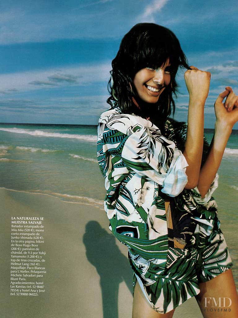 Liliana Dominguez featured in Hawaianas, March 2003