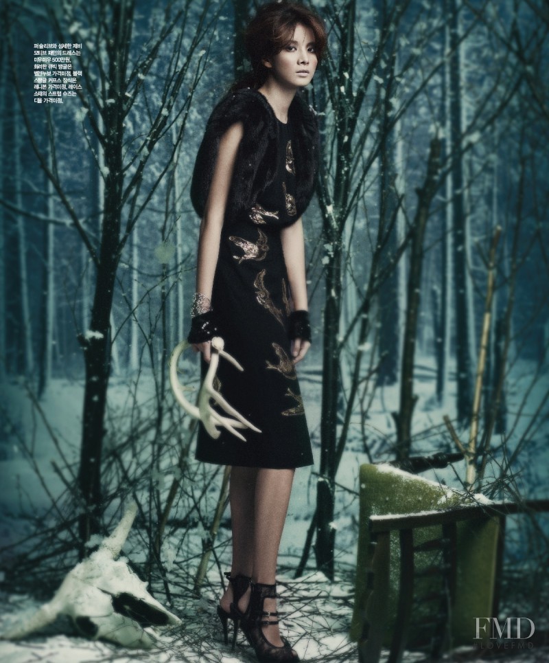 Ji Yeon Lee featured in Snowy Fairytale, December 2011