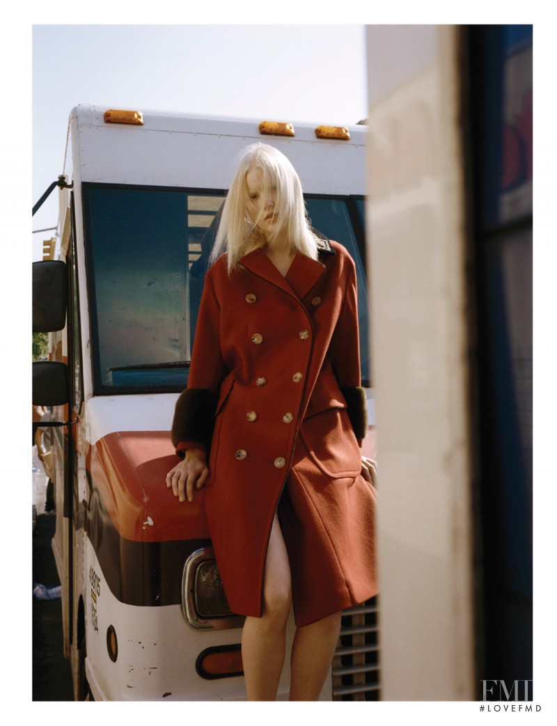 Linn Arvidsson featured in Gucci, September 2015