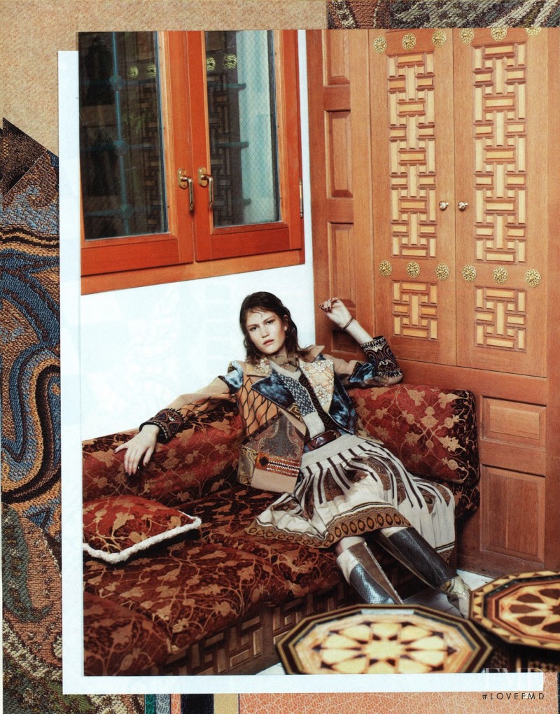 Daria Osipova featured in Etro, October 2015