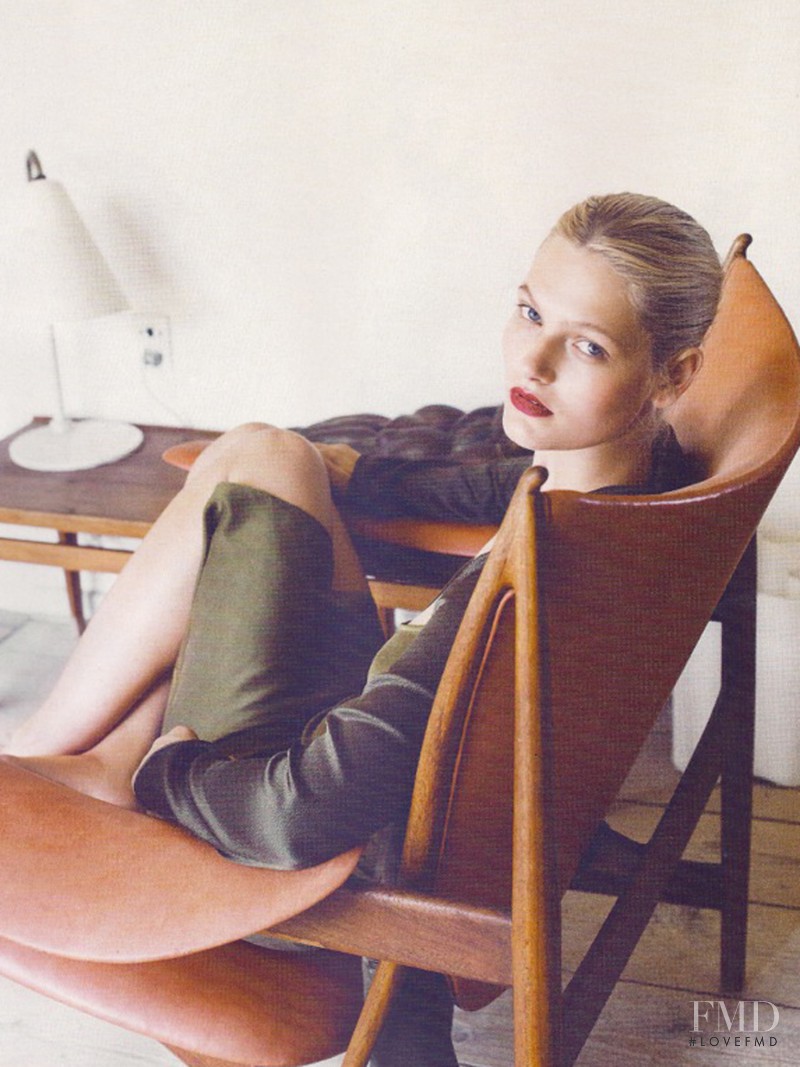 Frederikke Olesen featured in Neo Lady Like, August 2014