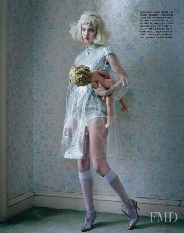 Lindsey Wixson featured in Like A Doll, January 2012