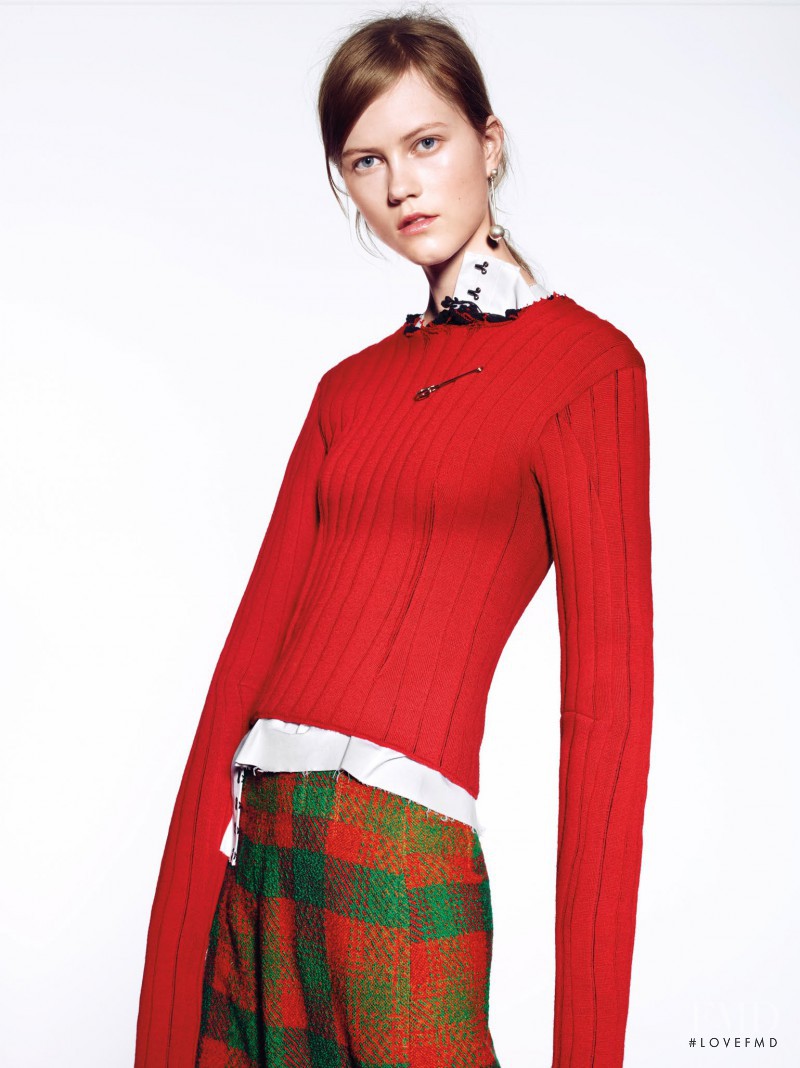 Play On Plaid in Vogue China with Julie Hoomans - (ID:33762) - Fashion ...