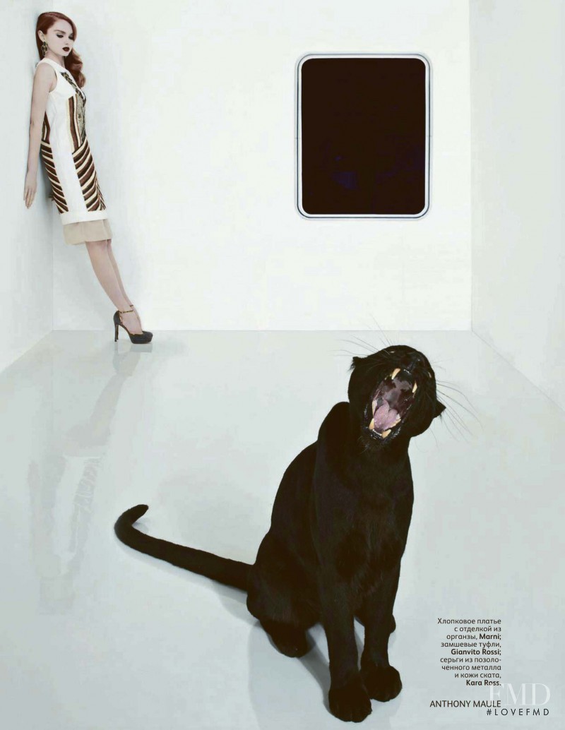 Lily Cole featured in Bouquet de Lili, January 2012