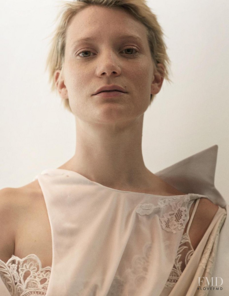 Mia Wasikowska, June 2016