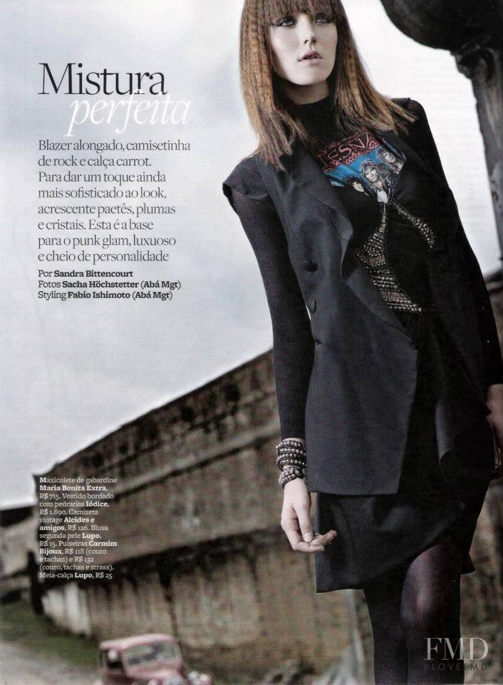 Andressa Fontana featured in Mistura perfeita, May 2009