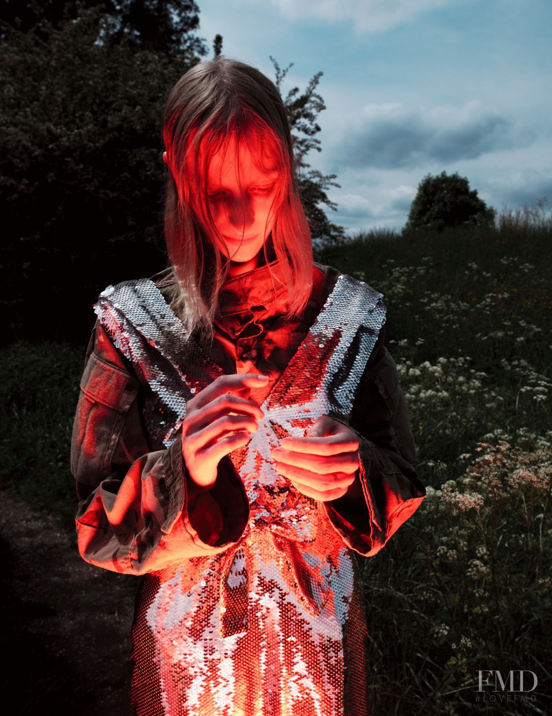 Julia Nobis featured in Melancholia, September 2016