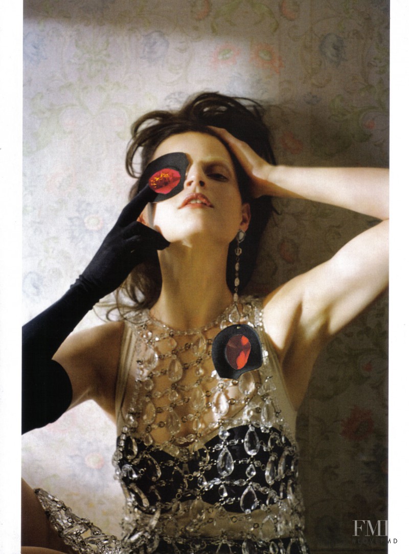 Guinevere van Seenus featured in So dreamy! It\'s just like a picture, March 2010