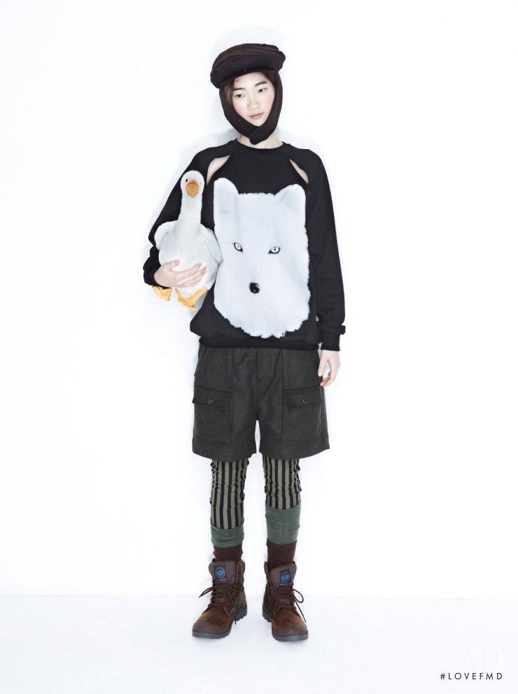 Hyun Ji Shin featured in Shin Hyunji and Jung Hoyeon, January 2014