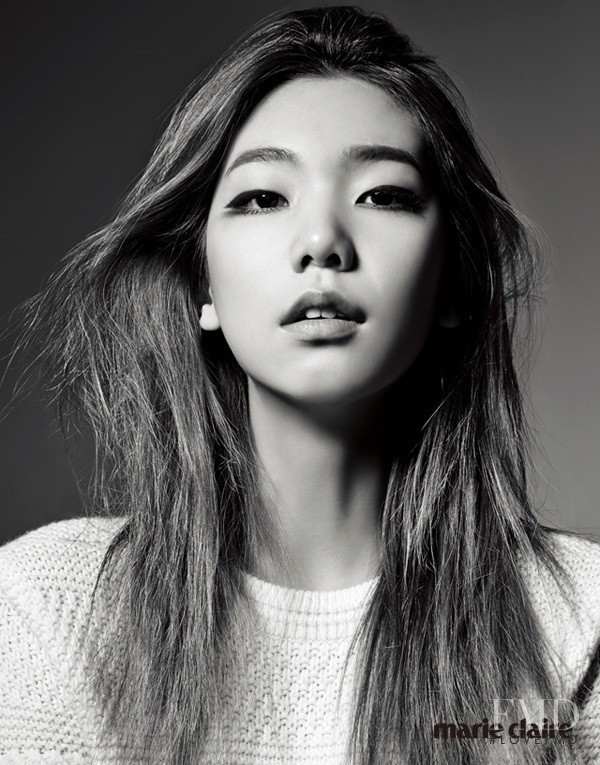 Lee Hojeong, Seon Hwang, Kim Jinkyung and Jung Hoyeon, January 2015