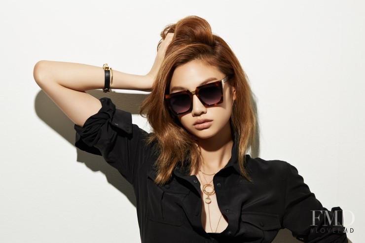 HoYeon Jung featured in Jung Ho Yeon, December 2015