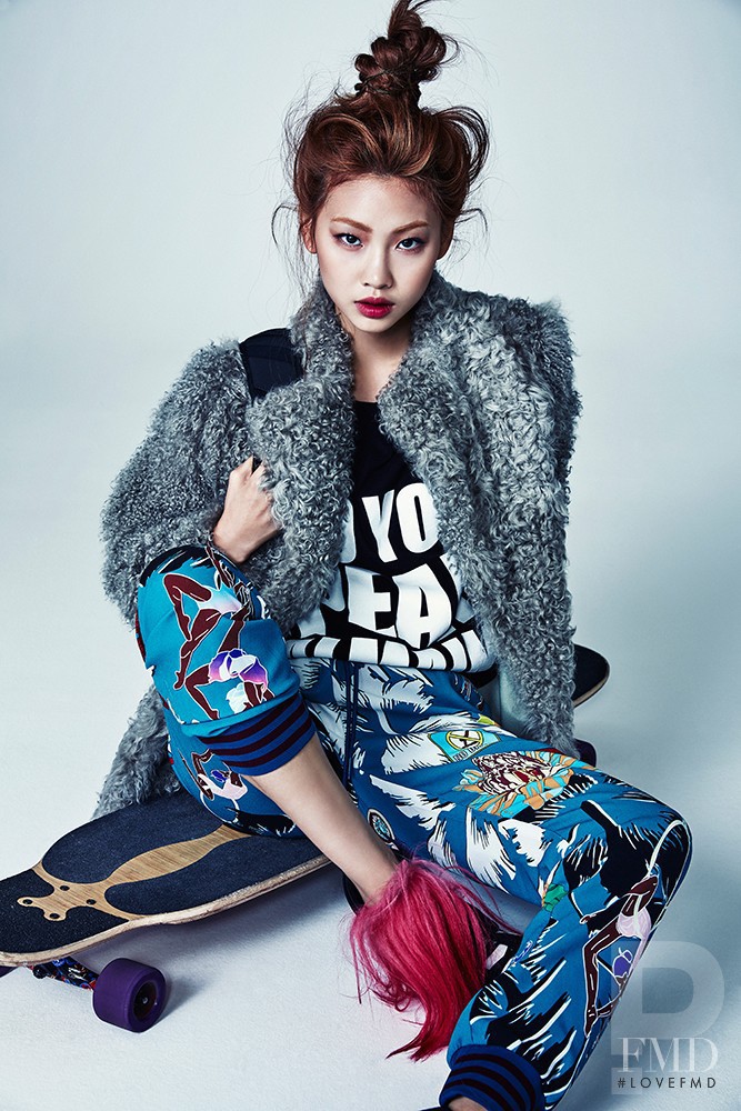 HoYeon Jung featured in Jung Ho Yeon, November 2015