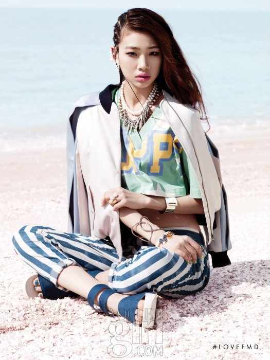 HoYeon Jung featured in Jung Ho Yeon, April 2013