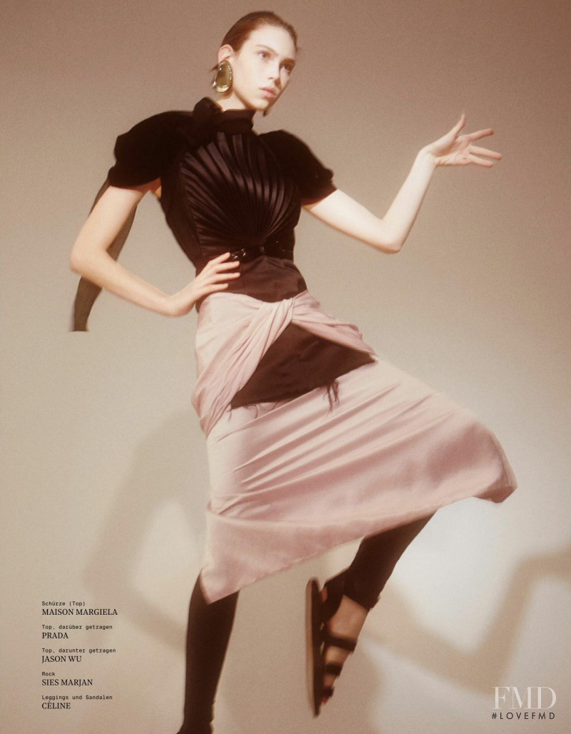 Lorena Maraschi featured in Twisted, September 2016