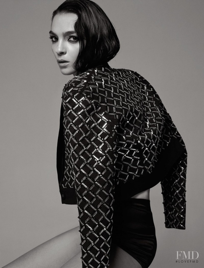 Mariacarla Boscono featured in Mariacarla L\'Audacieuse, September 2016