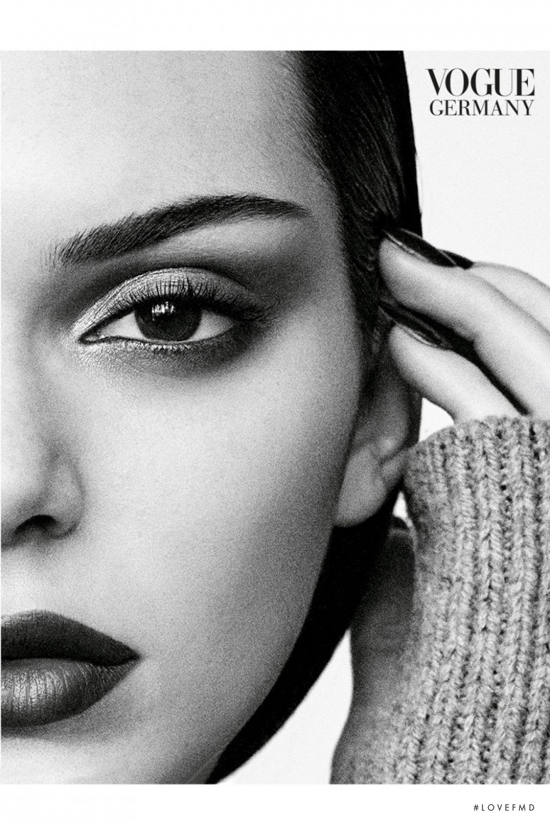 Kendall Jenner featured in Kendall Jenner, October 2016