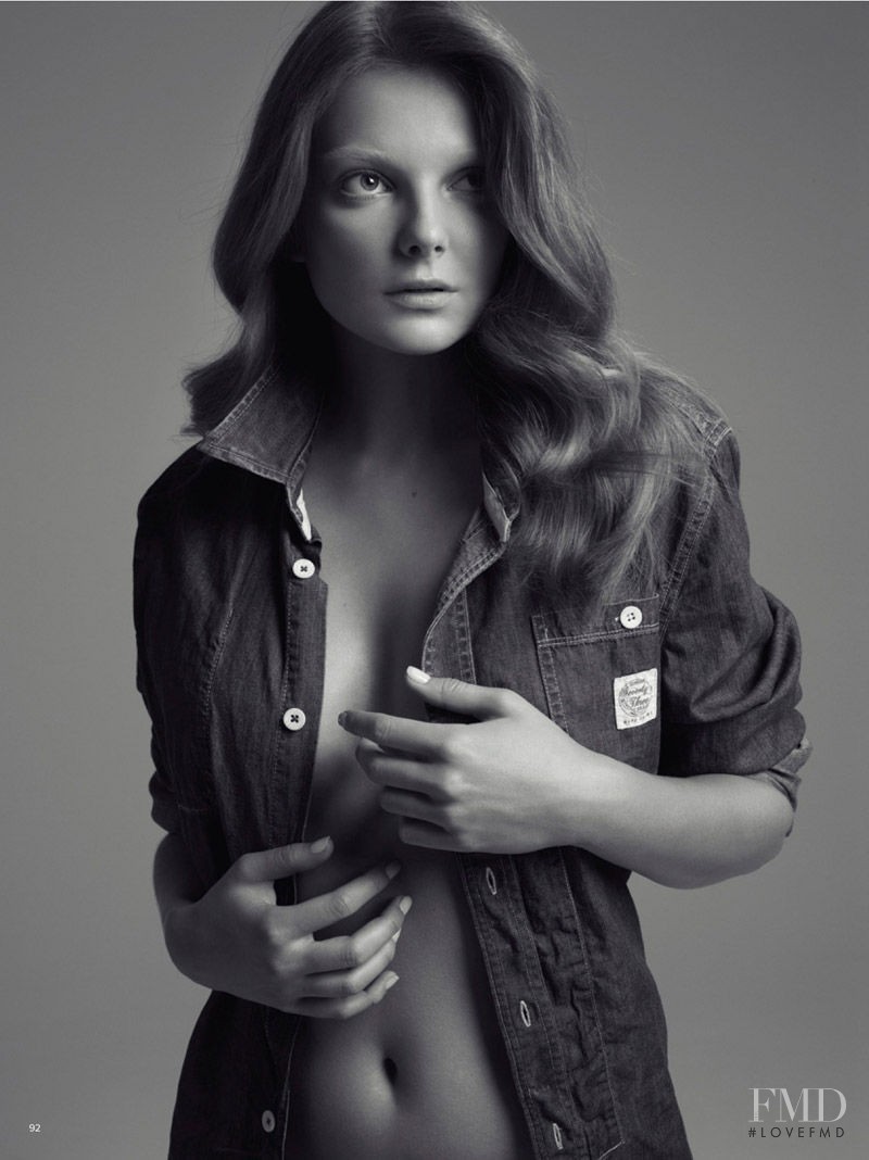 Eniko Mihalik featured in Une Icône, December 2010