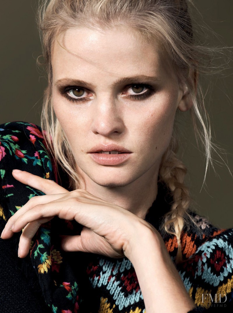 Lara Stone featured in Firm Stance, October 2016