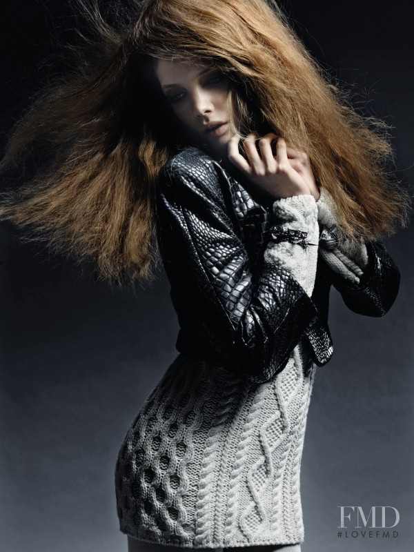 Sophie Srej featured in Tricot, November 2010