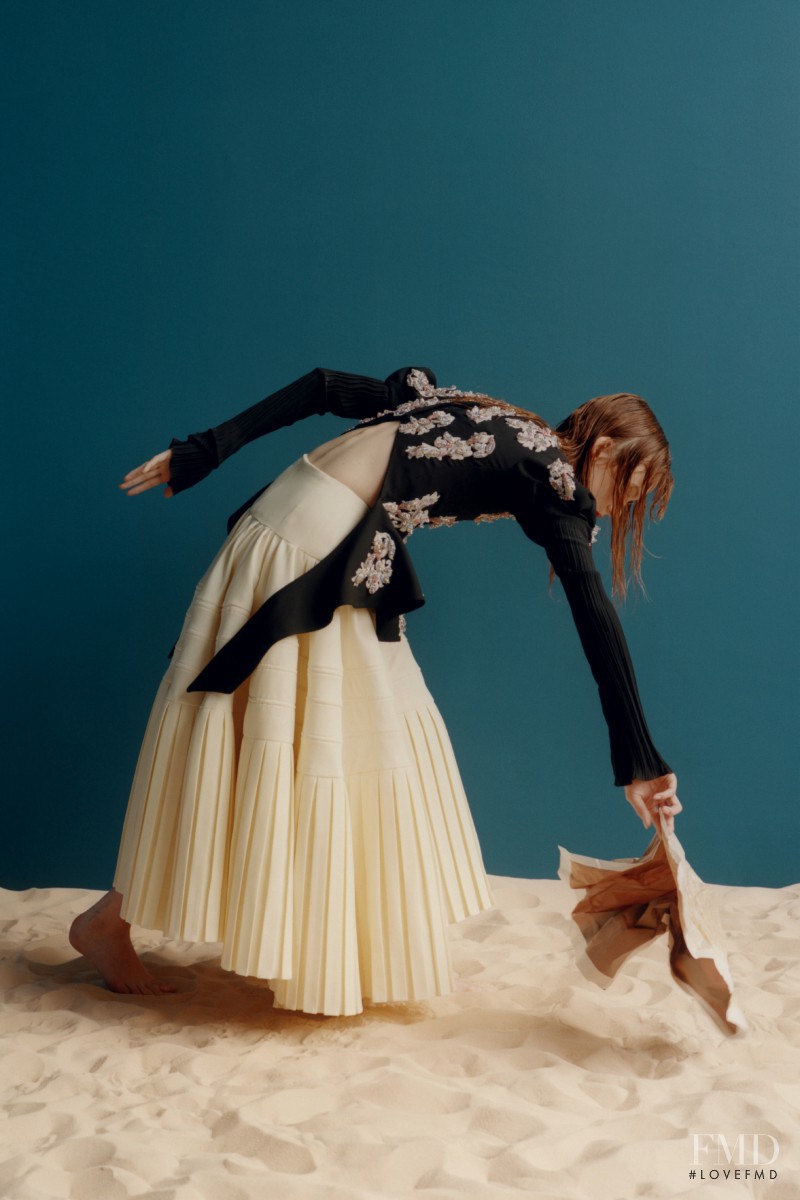 Kiki Willems featured in I Want To Dive Into Your Ocean, September 2016