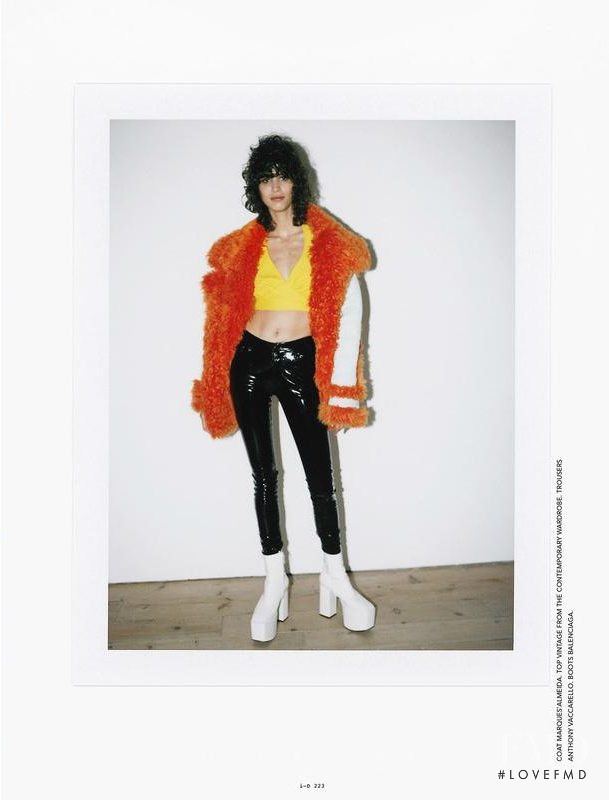 Mica Arganaraz featured in Smile, Happy Looks Good On You , September 2016
