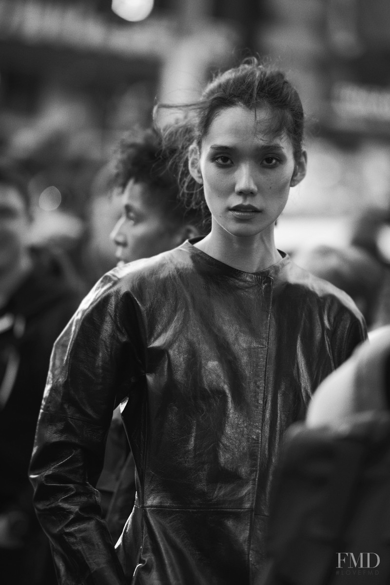 Ming Xi featured in Peter Lindbergh, October 2016