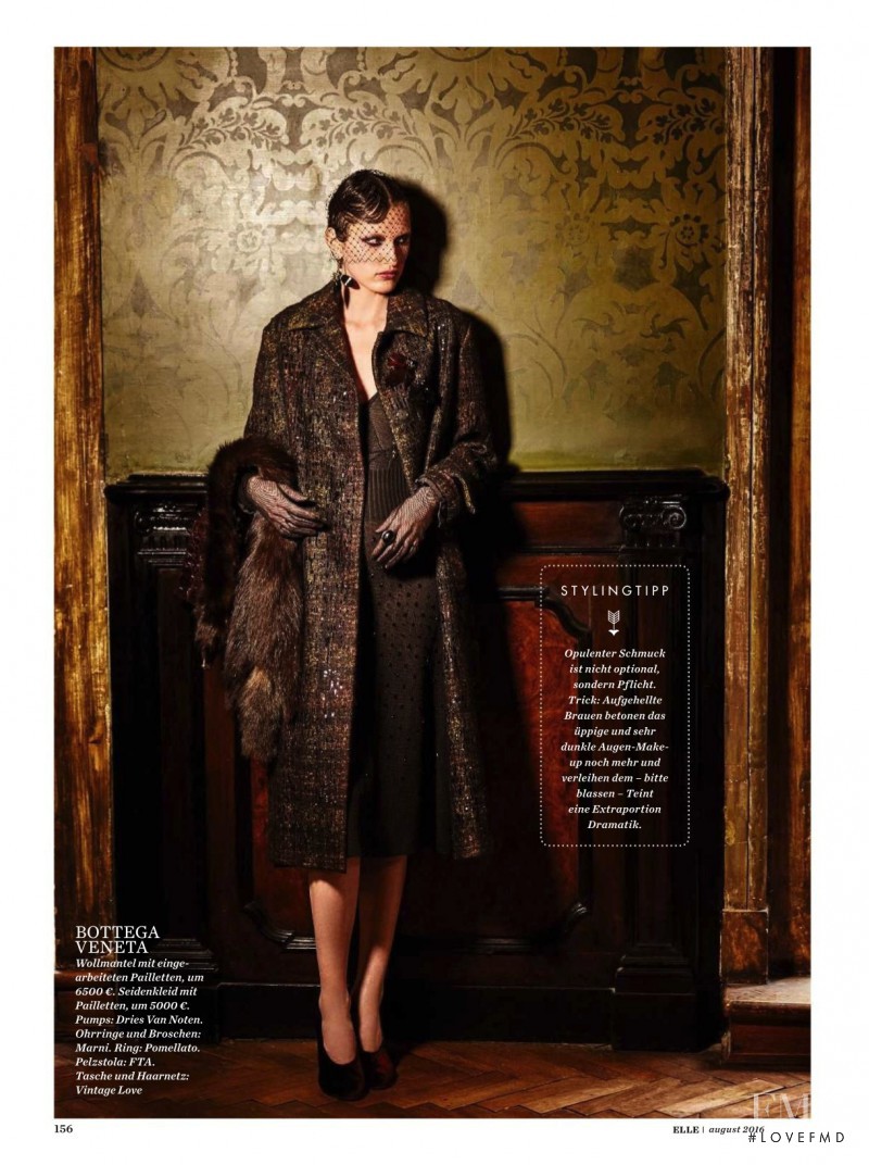 Zoe Huxford featured in Opulenz Prinzip, August 2016