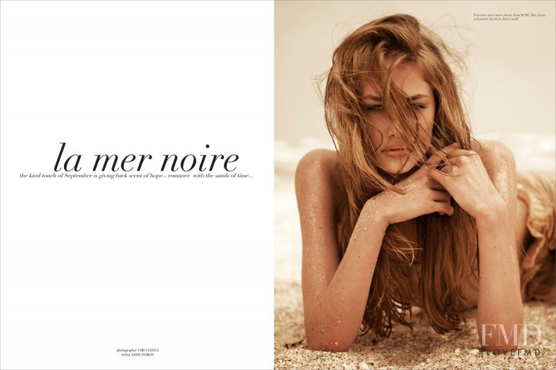 Anna Roos van Wijngaarden featured in La mer noire, September 2013