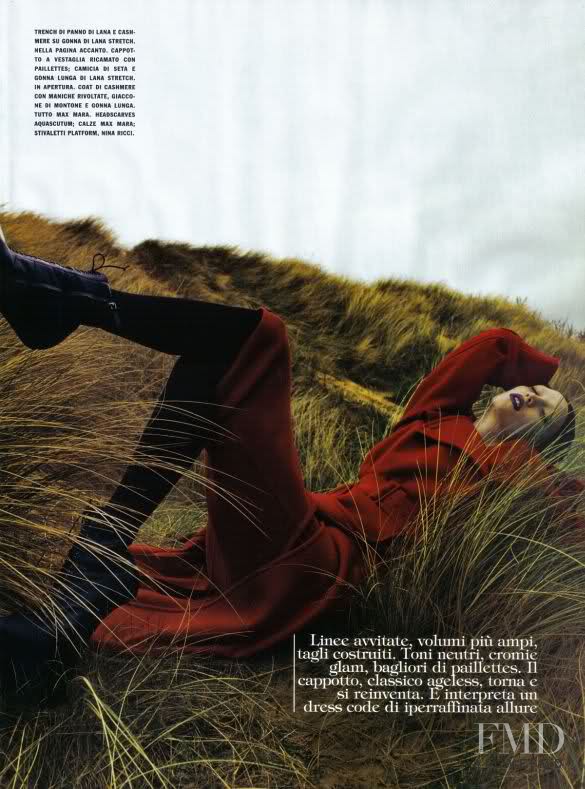 Karlie Kloss featured in A Coat Mania, October 2009