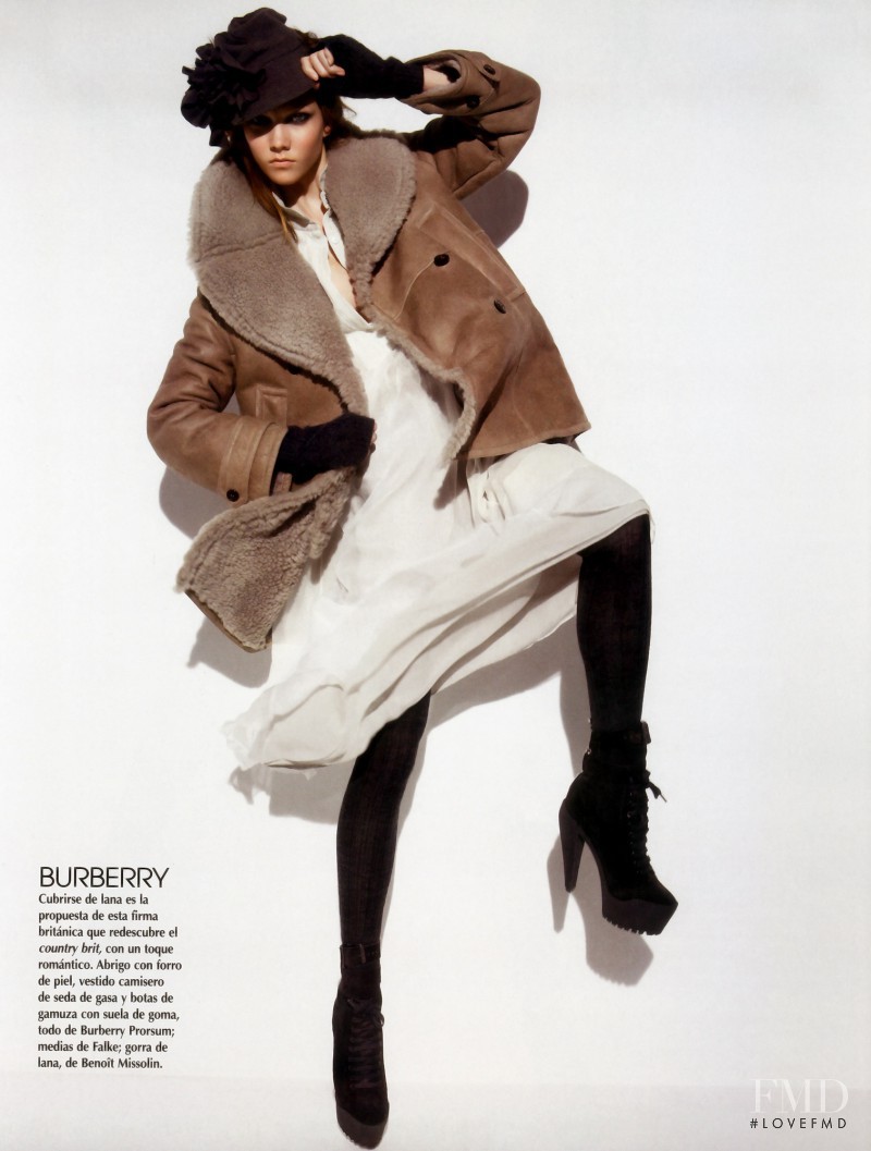 Karlie Kloss featured in Karlie Kloss, October 2009