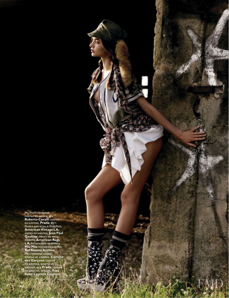 Miranda Kerr featured in &#1042; &#1053;&#1086;&#1074;&#1086;&#1084; &#1057;&#1074;&#1077;&#1090;&#1077; - In The New World, February 2010