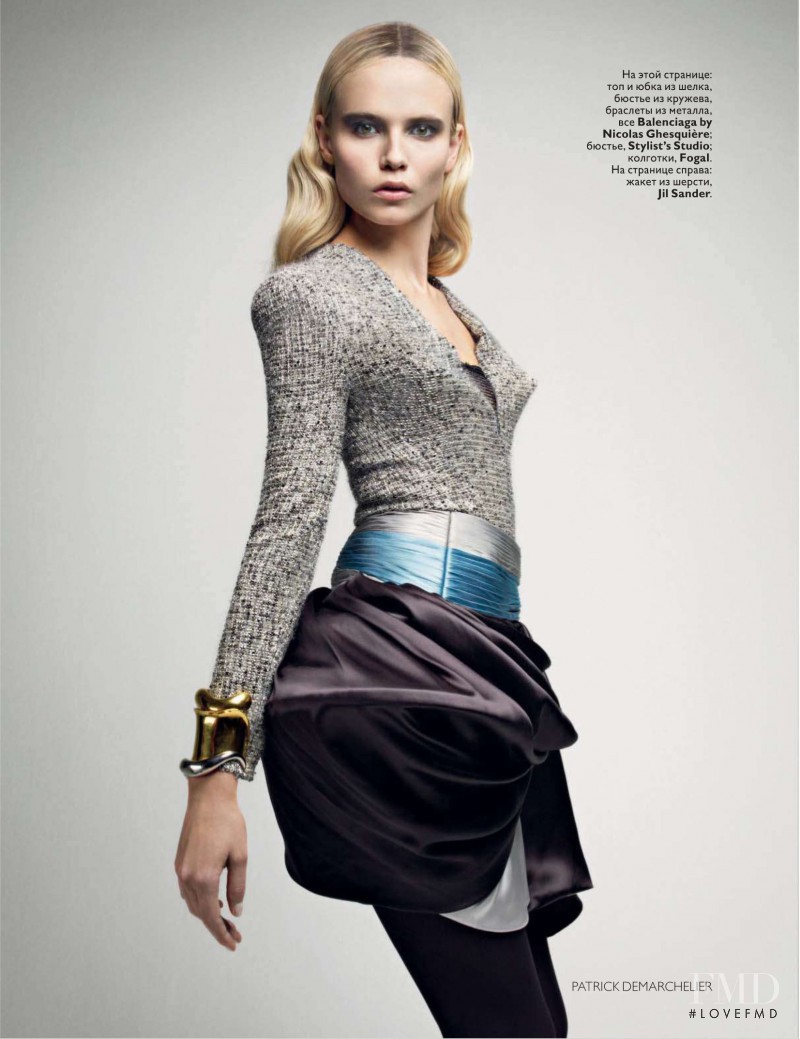 Natasha Poly featured in &#1051;&#1080;&#1085;&#1080;&#1080; &#1089;&#1091;&#1076;&#1100;&#1073;&#1099; - Lines of Fate, January 2010