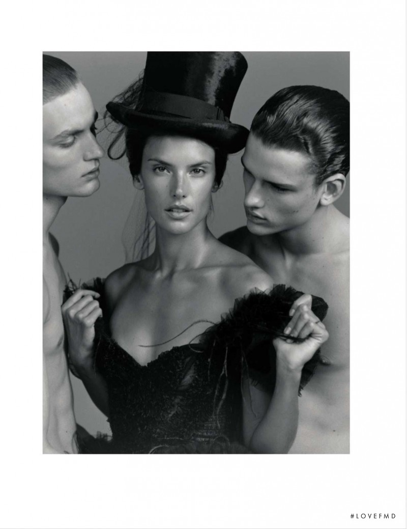 Alessandra Ambrosio featured in &#1053;&#1072;&#1087;&#1086;&#1074;&#1072;&#1083; - On The Spot, May 2010