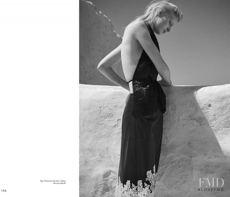 Linn Arvidsson featured in Chilly Softness, December 2016